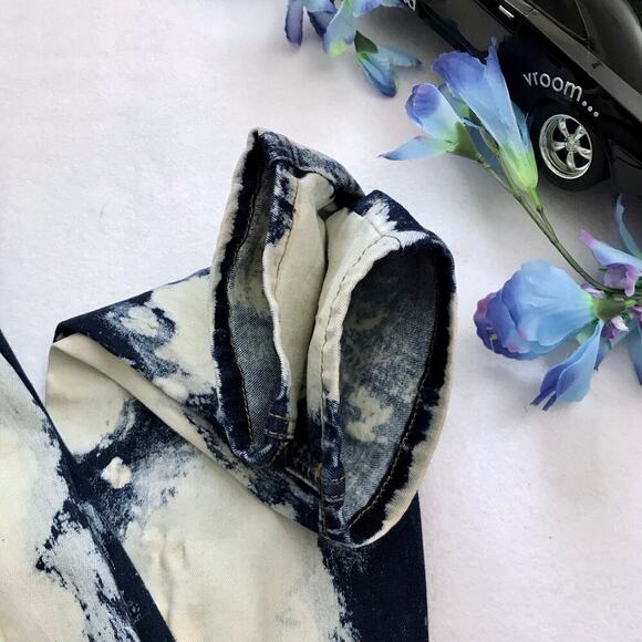 Baby Phat NWOT Distressed Skinny Jeans Juniors/Women 5/6 - Picture 8 of 9